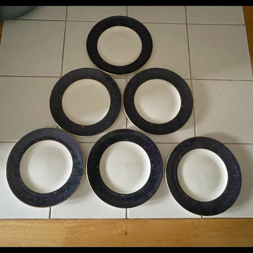 ralph lauren king charles Cake plates  6 Pcs